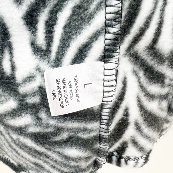 Reel Legends | Black & White Palm Leaf Print Fleece Full Zip Jacket Sweater | L - Picture 10 of 12